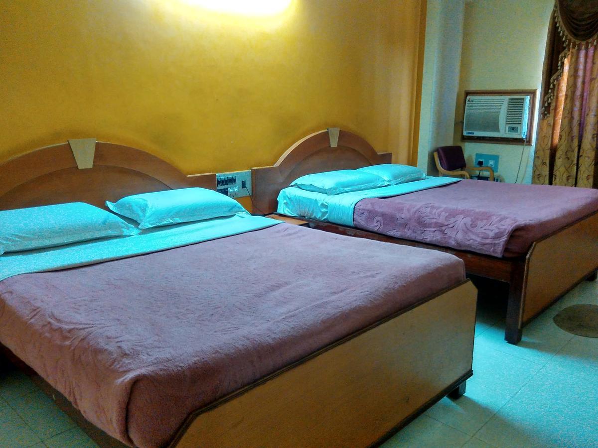 Hotel Vyshak Residency Mysore Ruang foto